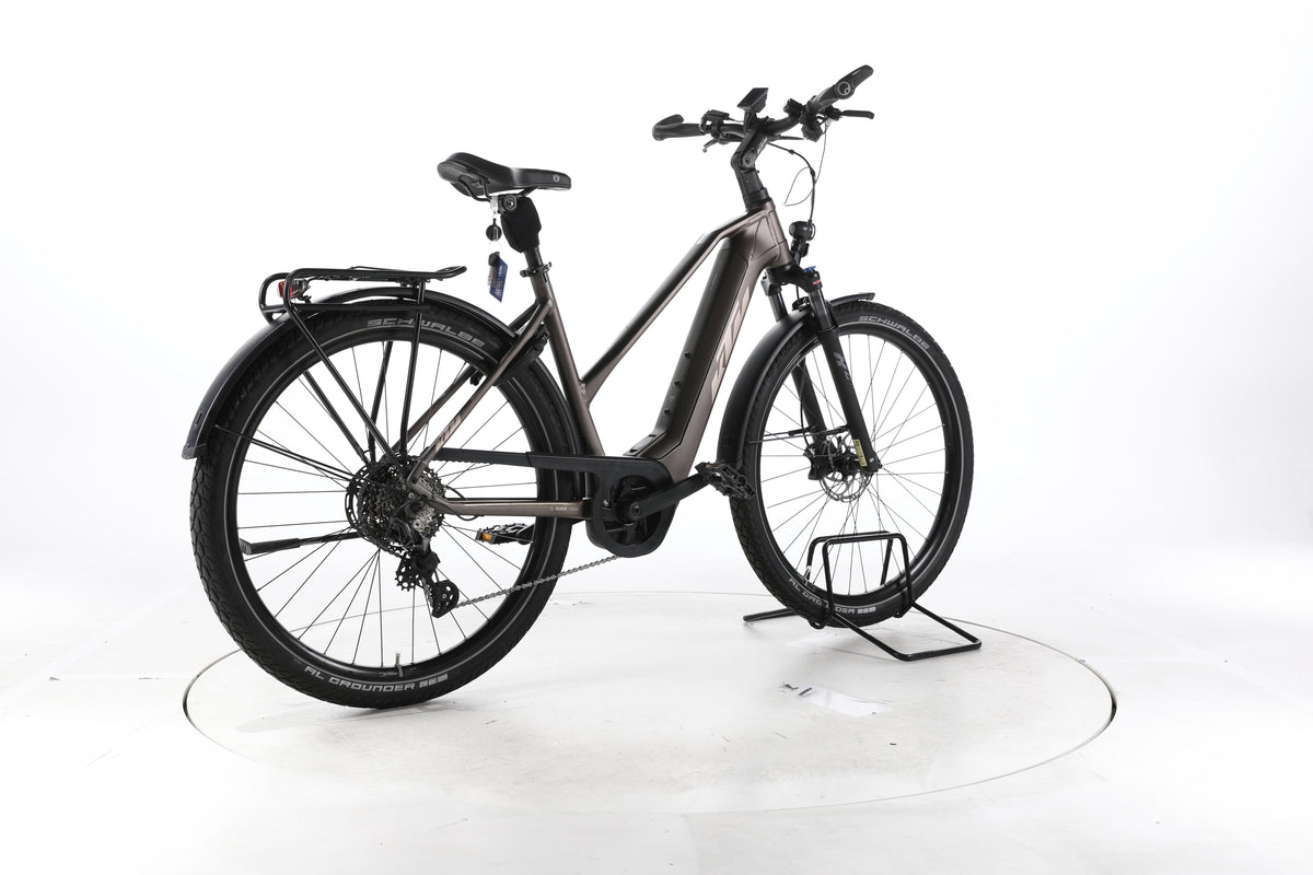 KTM Macina Gran 710 Trekking E-Bike - Image 12