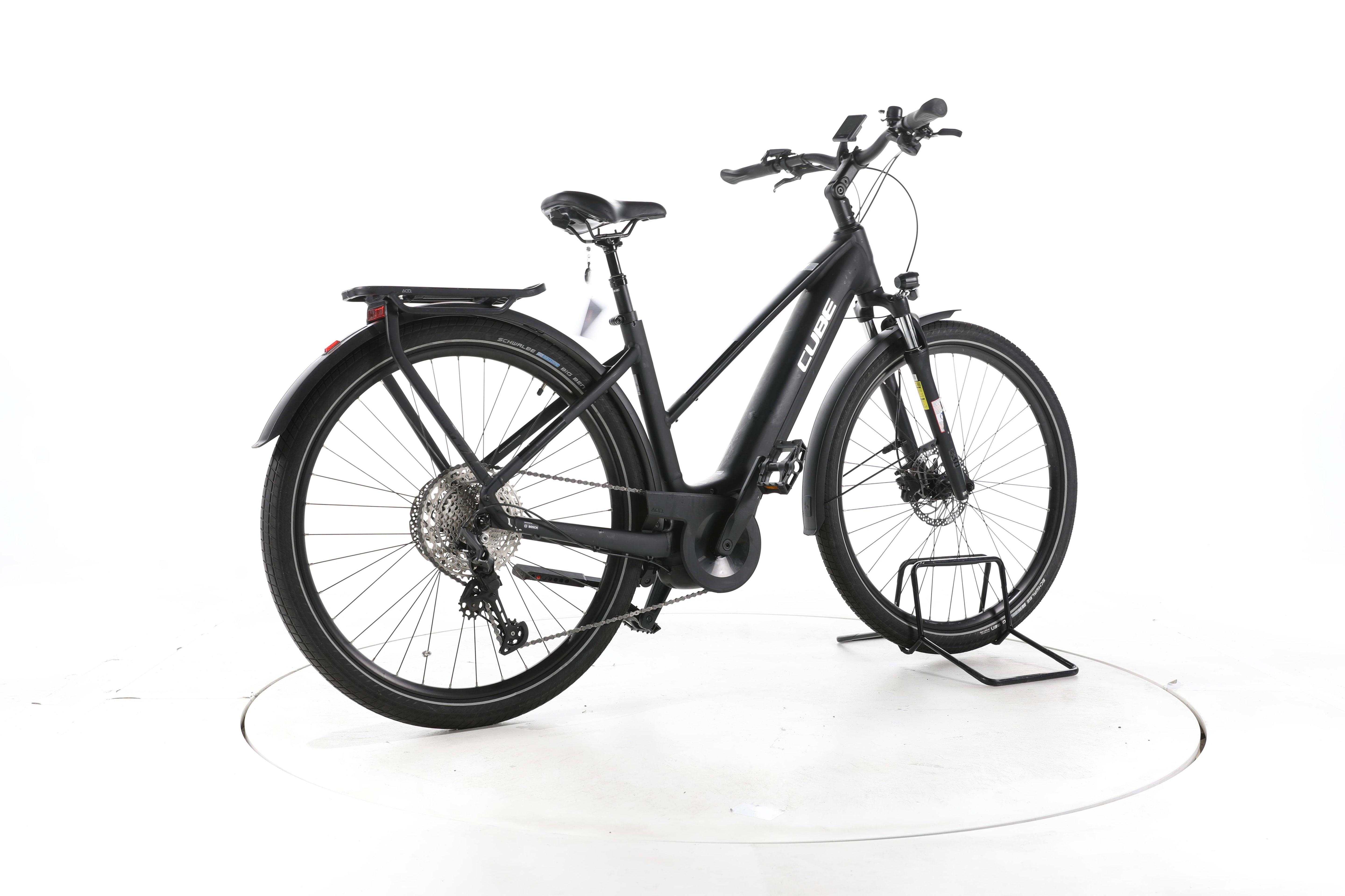 Cube Touring Hybrit Pro Trekking E-Bike - Image 12