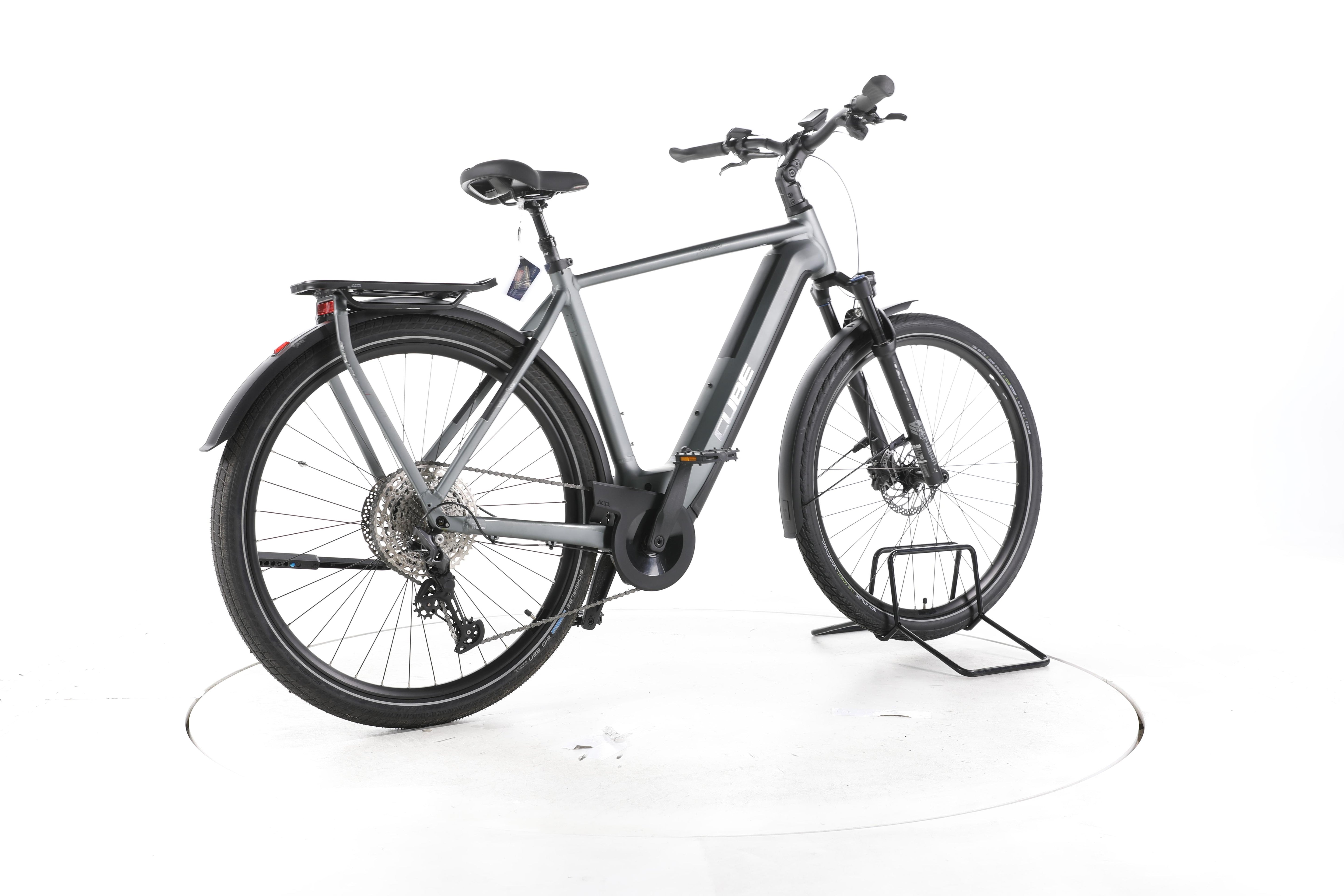 Cube Kathmandu Hybrid Pro Trekking E-Bike - Image 12