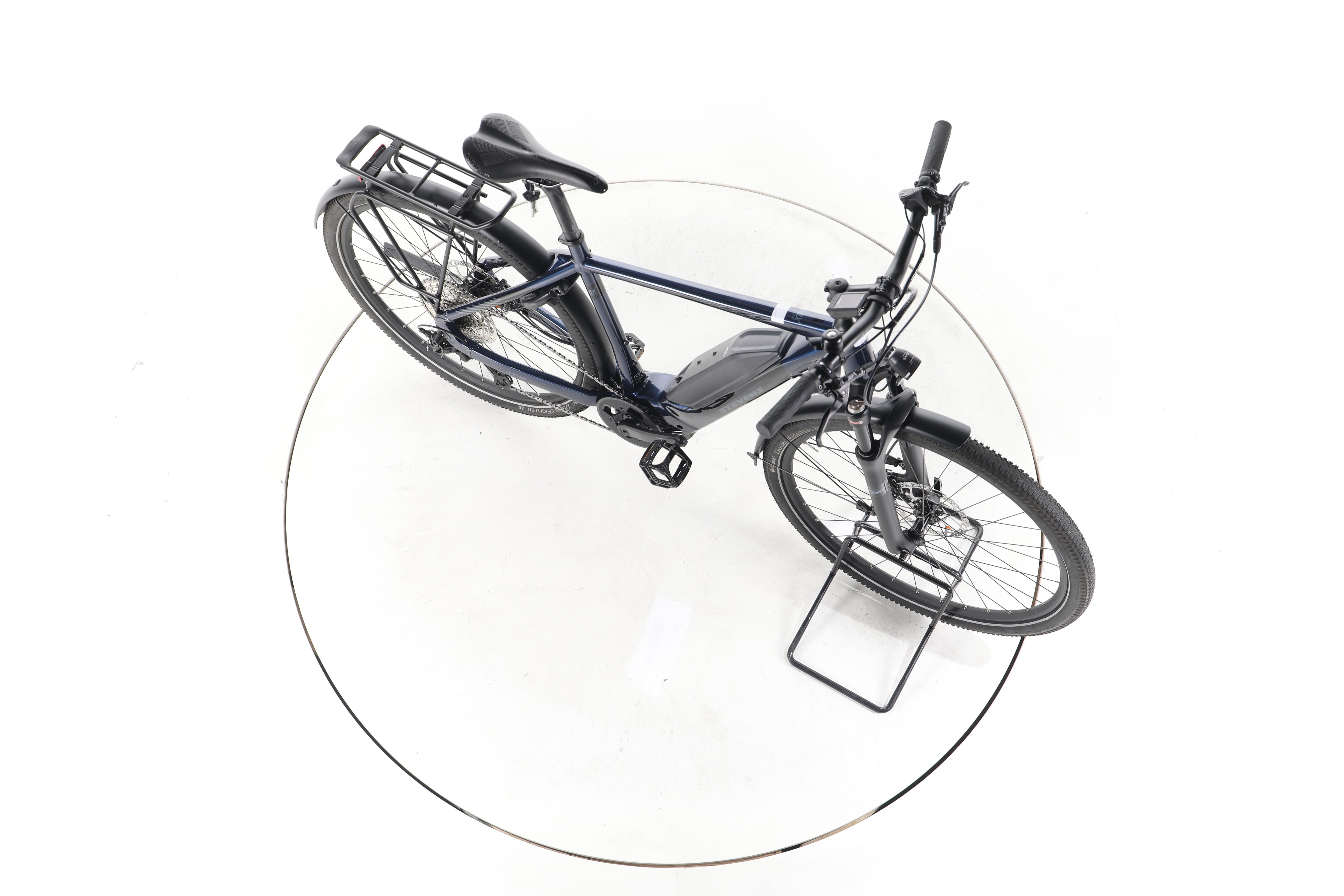 Stevens E-8X Tour Trekking E-Bike - Image 14