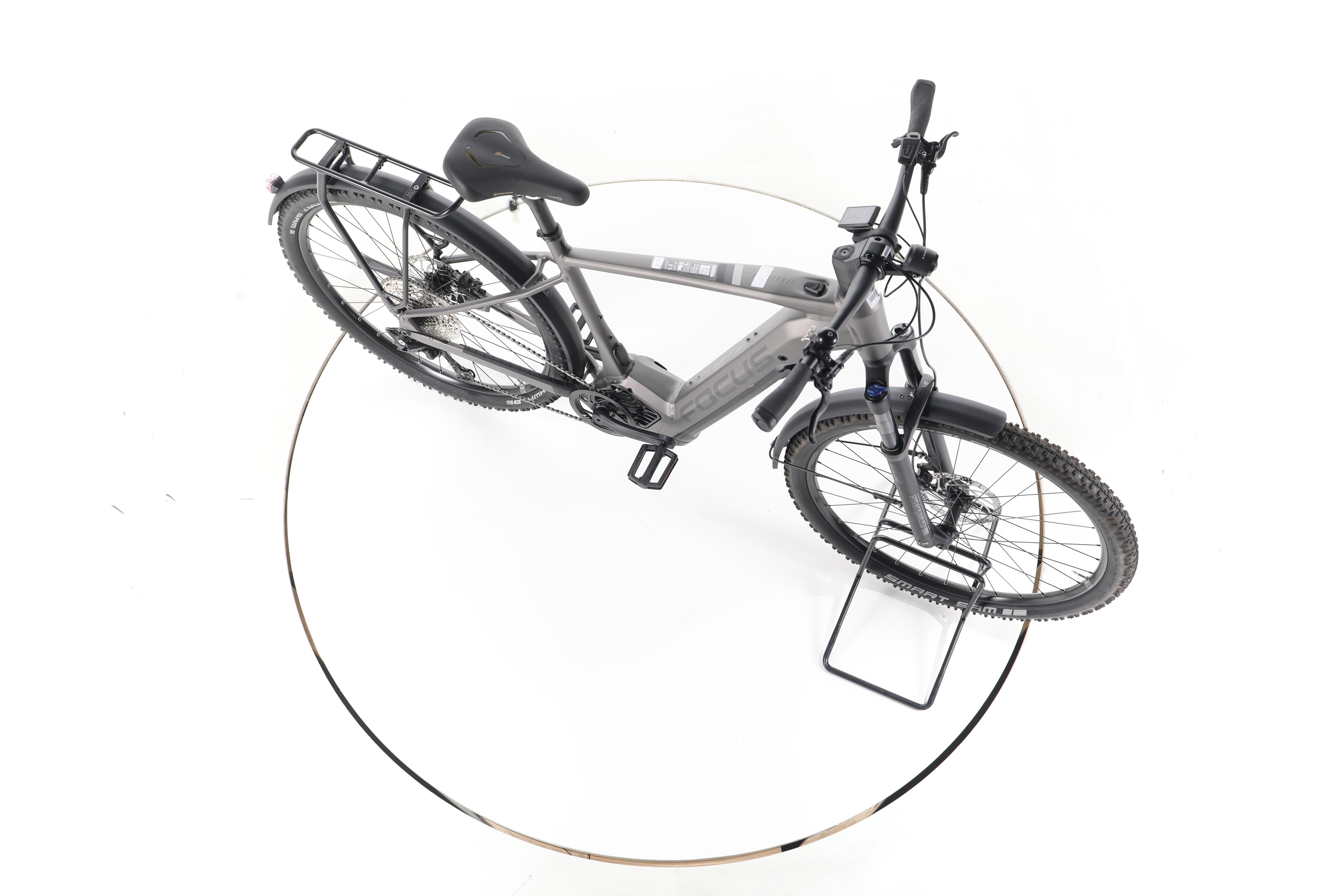 Focus Aventura² 6.8 Trekking E-Bike - Image 14