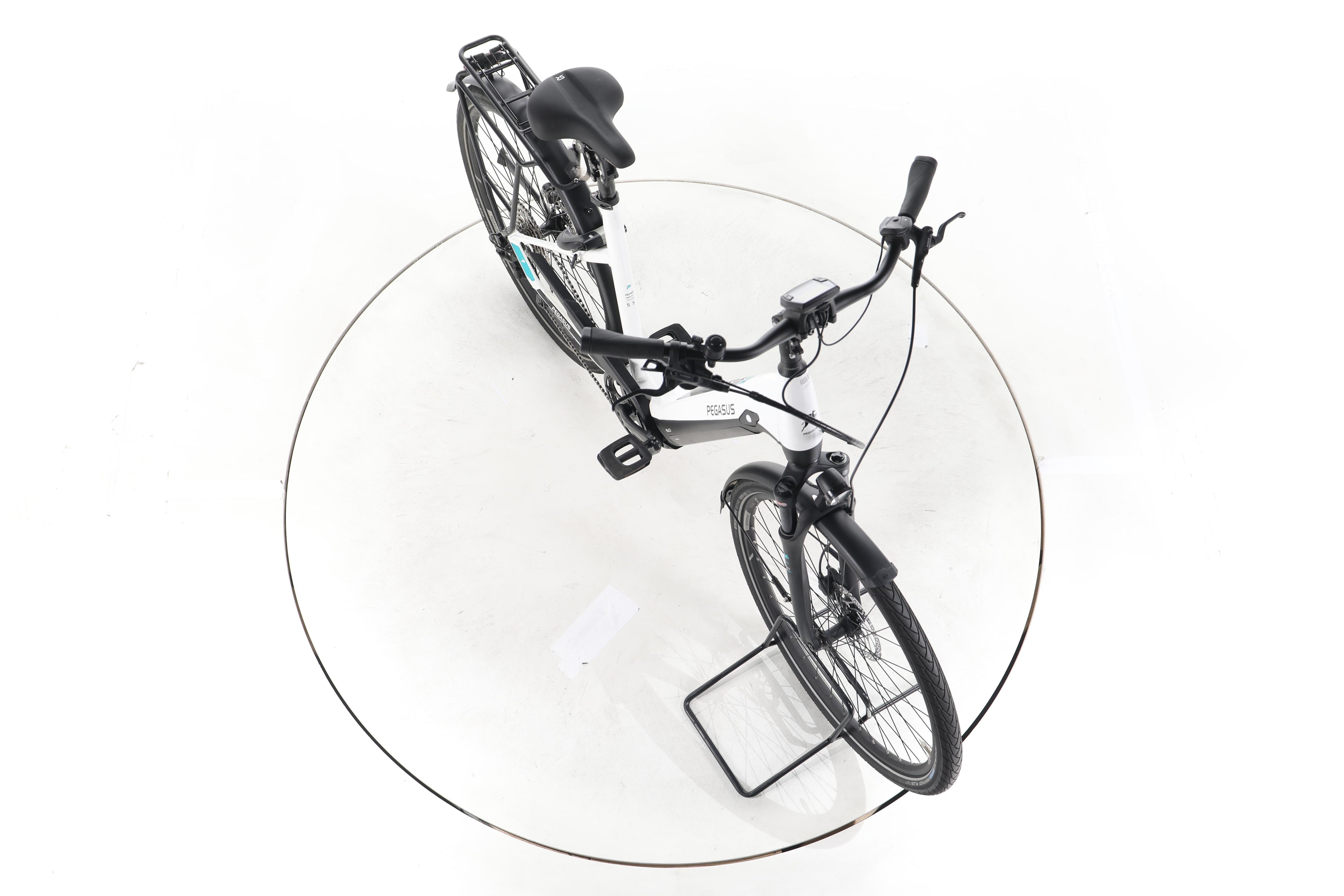 Pegasus Premio Evo 10 Lite Trekking E-Bike Tiefeinsteiger - Image 15