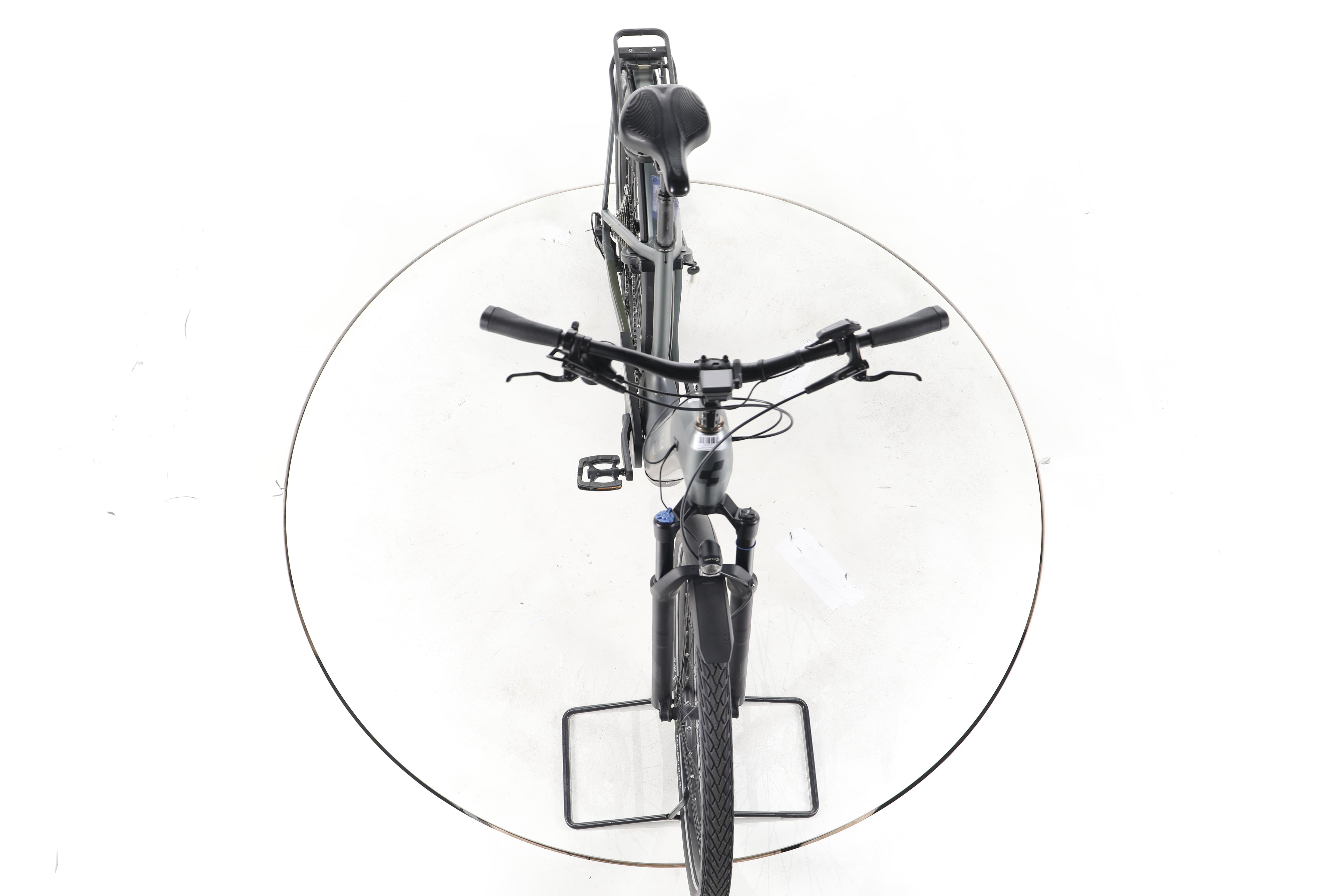 Cube Kathmandu Hybrid Pro Trekking E-Bike Tiefeinsteiger - Image 16
