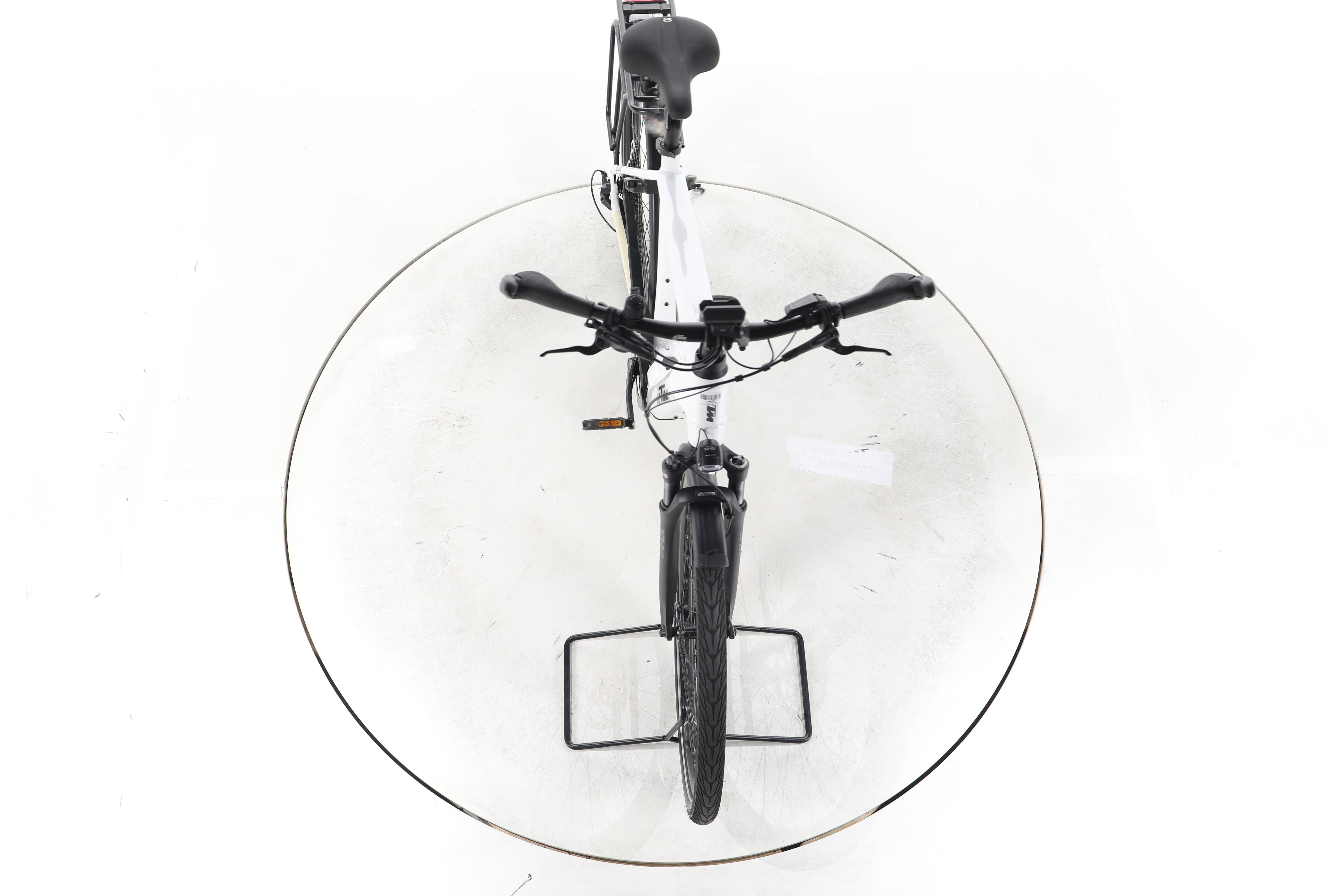 KTM Macina Style 720 Trekking E-Bike - Image 16
