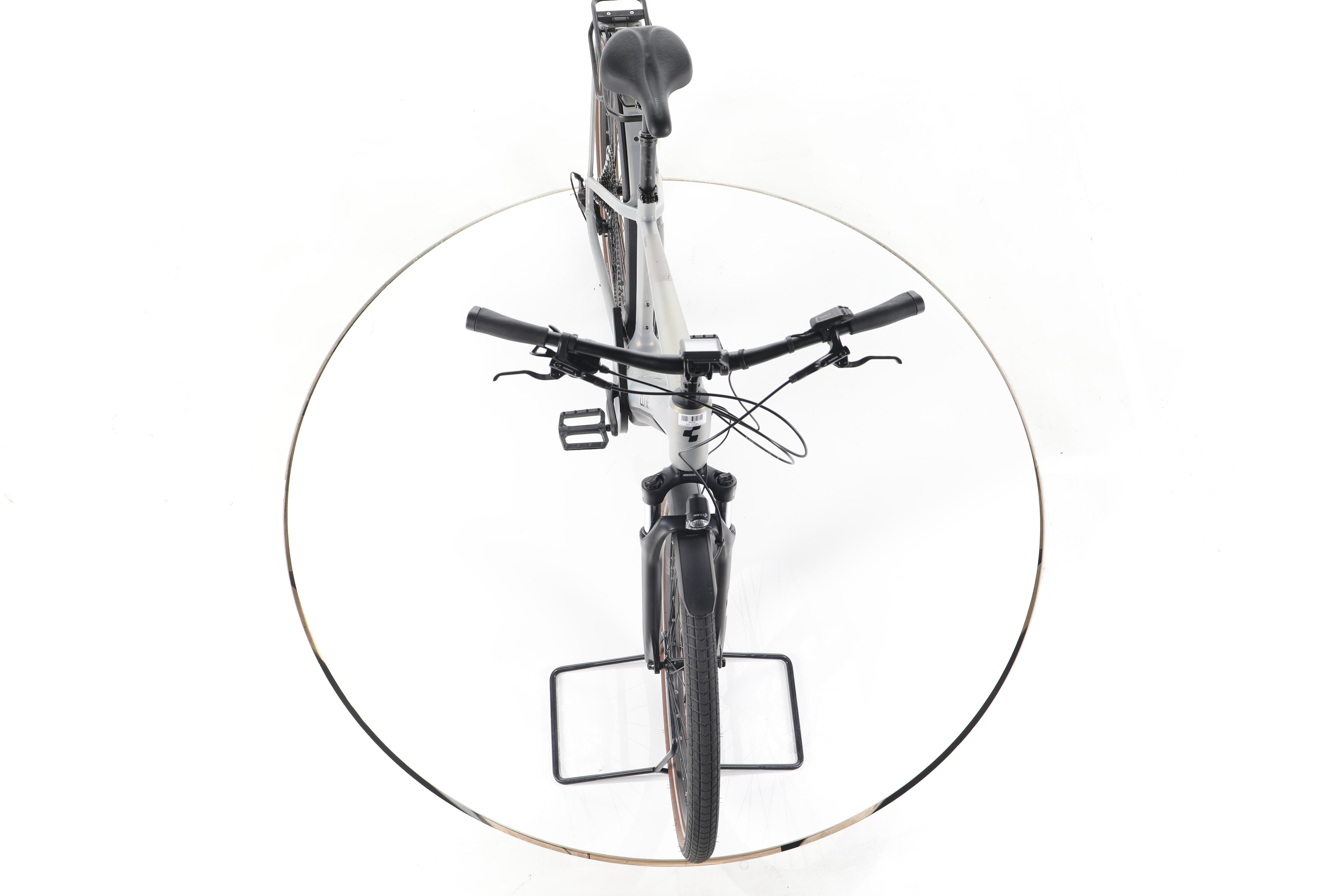 Cube Touring Hybrid Pro 625 Trekking E-Bike 2024 - Image 16