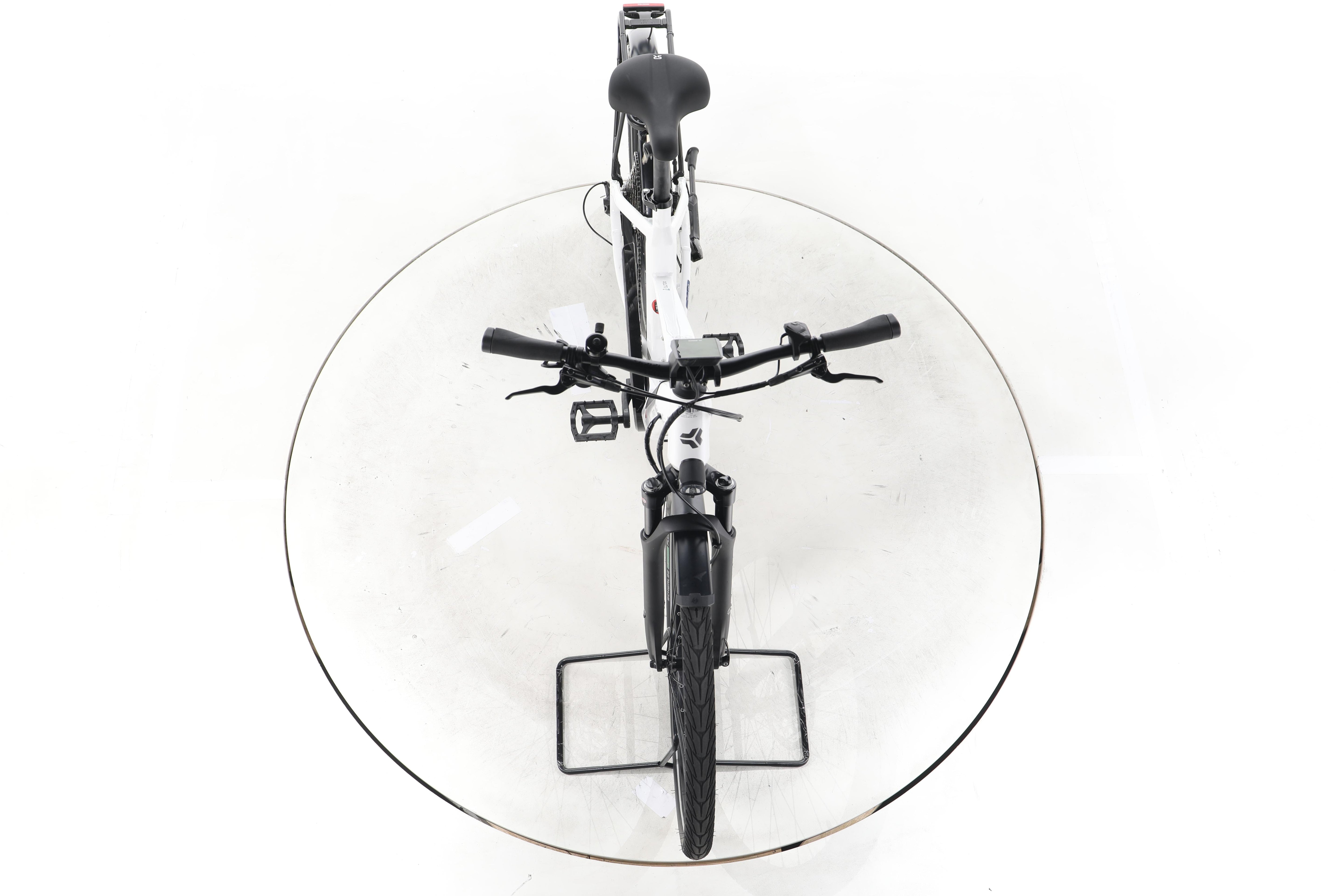Carver Route E.540 Trekking E-Bike - Image 16