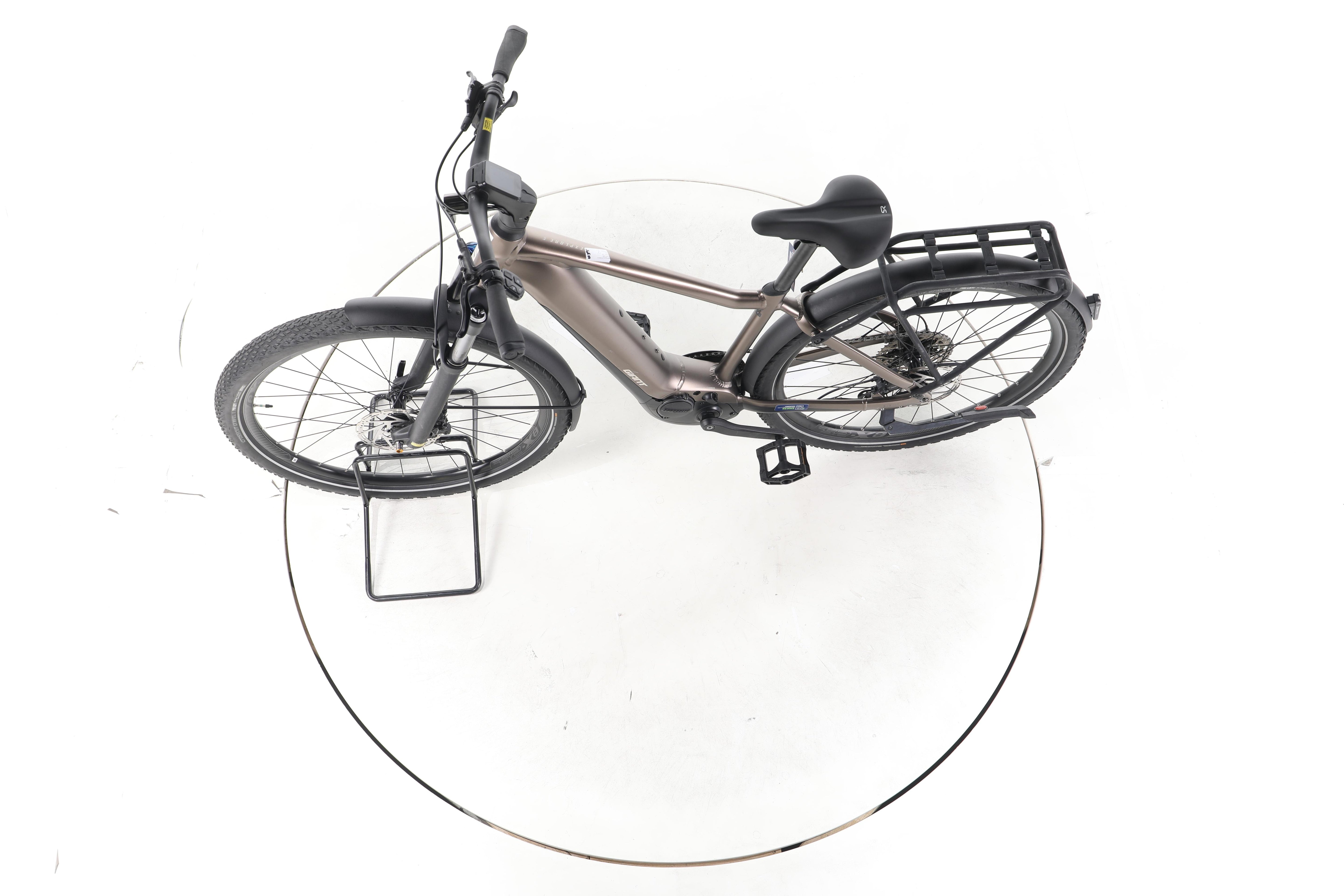 Giant Explore E+ Pro 1 Trekking E-Bike - Image 19