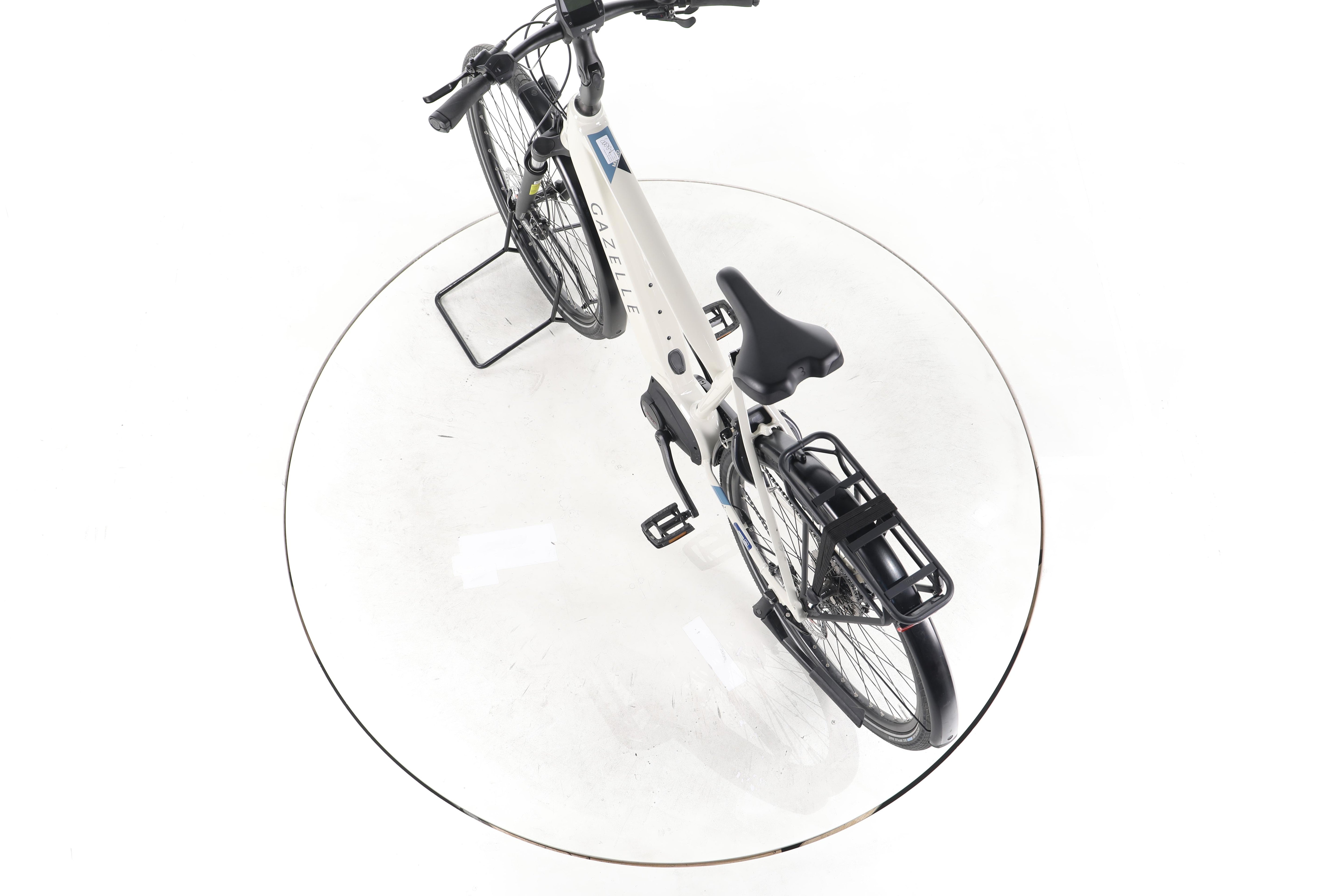 Gazelle Medeo T10 HMB Trekking E-Bike - Image 21