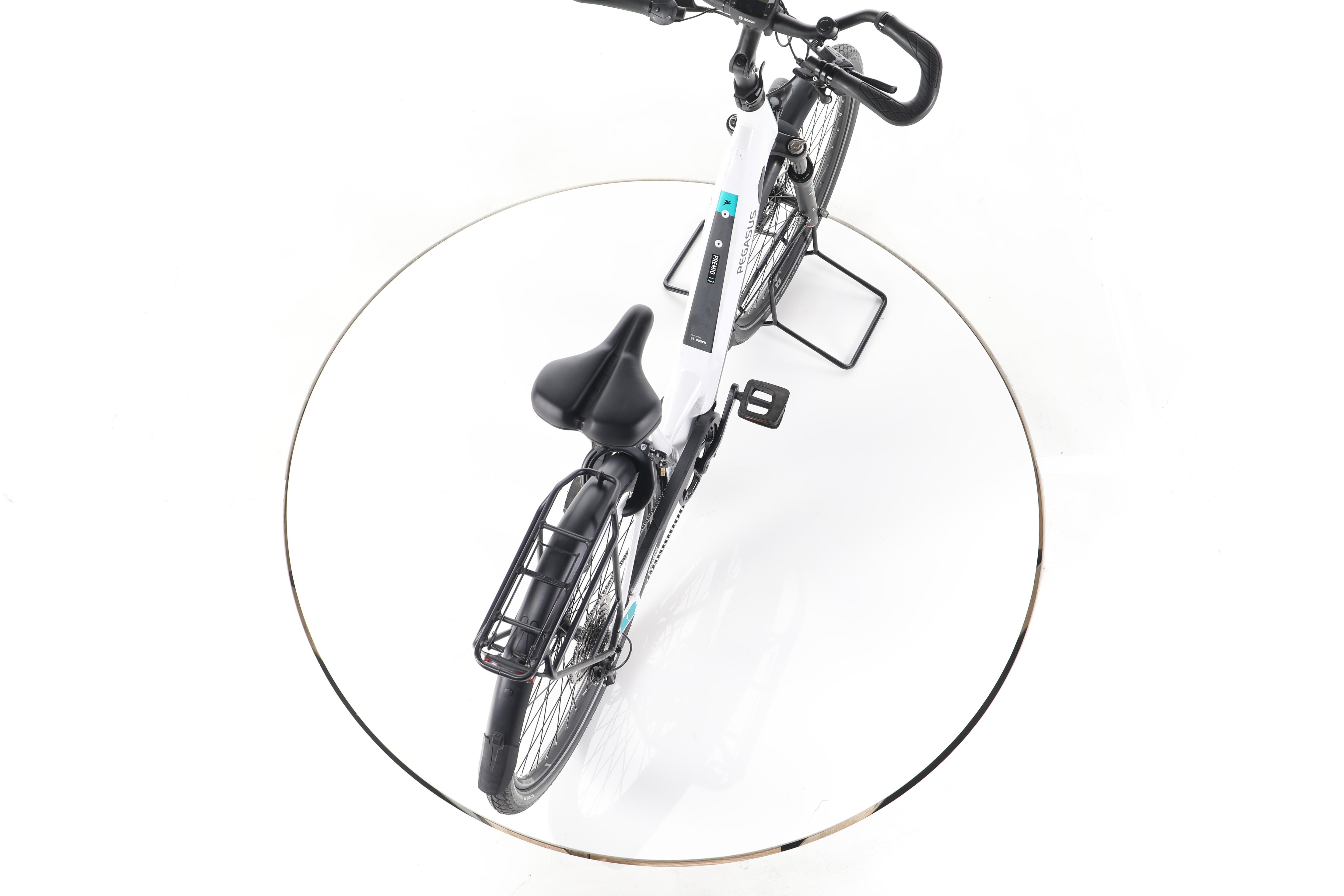 Pegasus Premio Evo 10 Lite Comfort Trekking E-Bike Tiefeinsteiger - Image 23