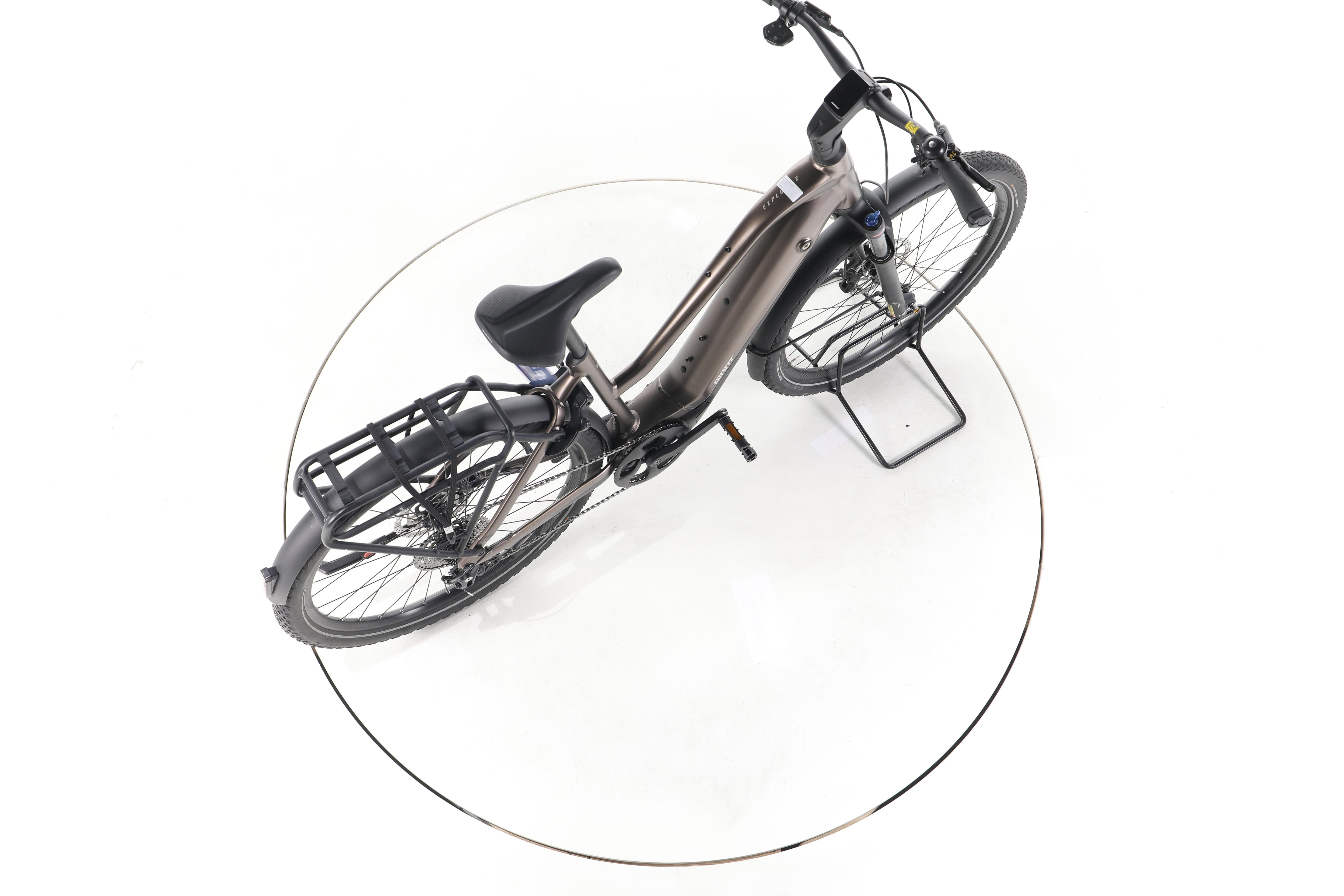 Giant Explore E+ Pro 1 Trekking E-Bike - Image 24