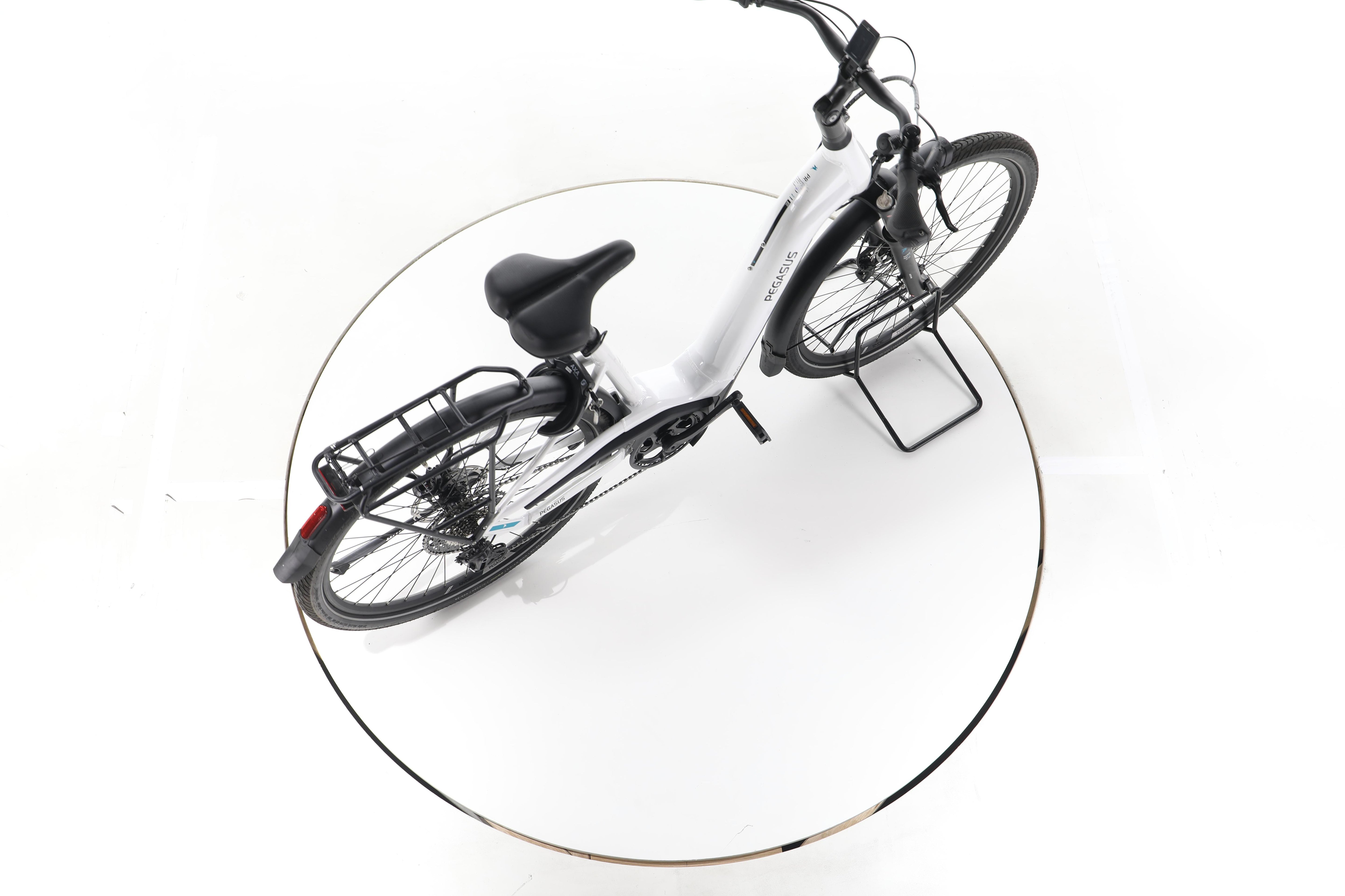 Pegasus Premio Evo 11 "40 years" Trekking E-Bike Tiefeinsteiger - Image 24