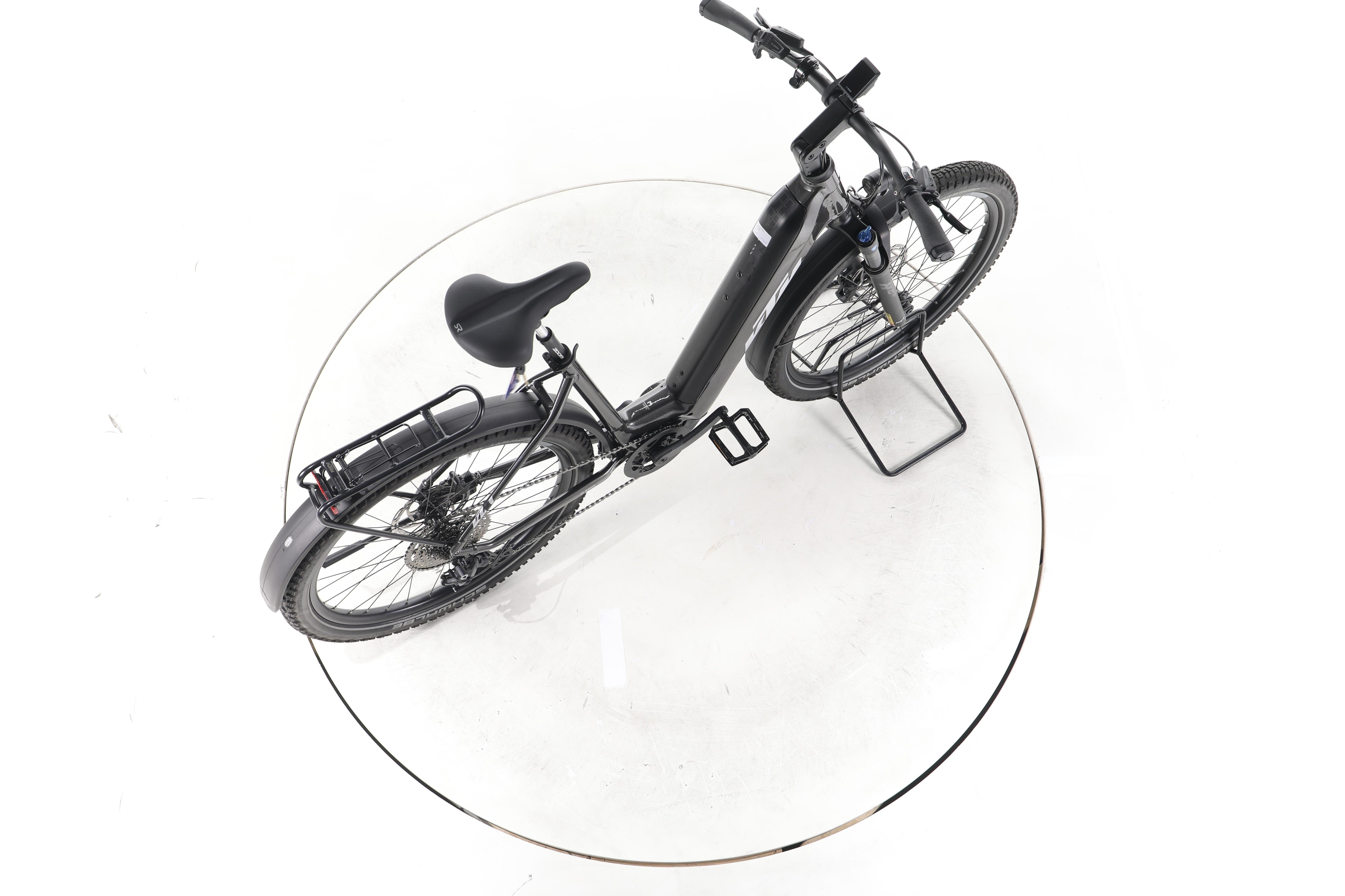 KTM Macina Aera 772 LFC Trekking E-Bike Tiefeinsteiger - Image 24