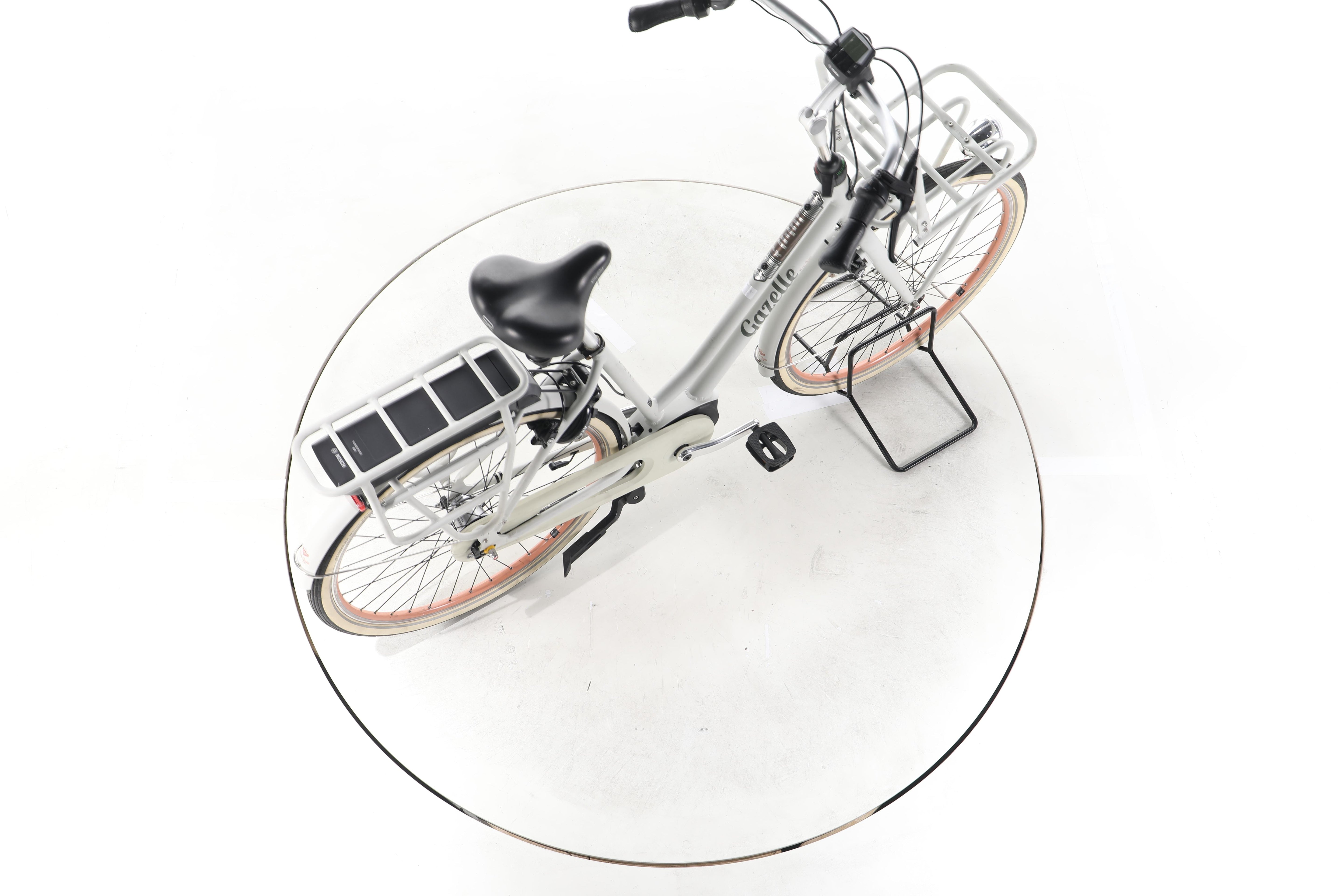 Gazelle Miss Grace C7+ HMB City E-Bike - Image 24